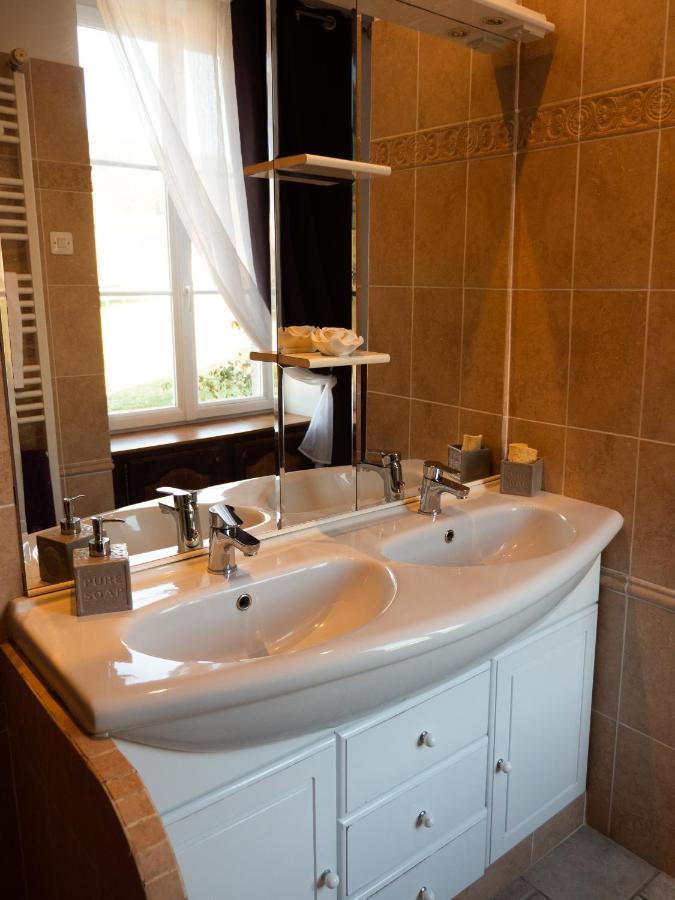 Les Aubues Holiday home *